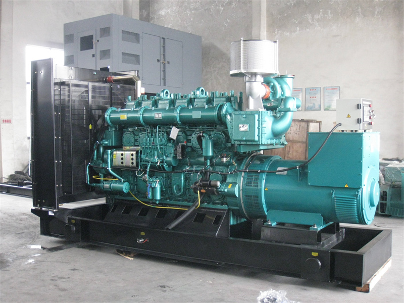 安州200KW 柴油发电机的油耗是多少?